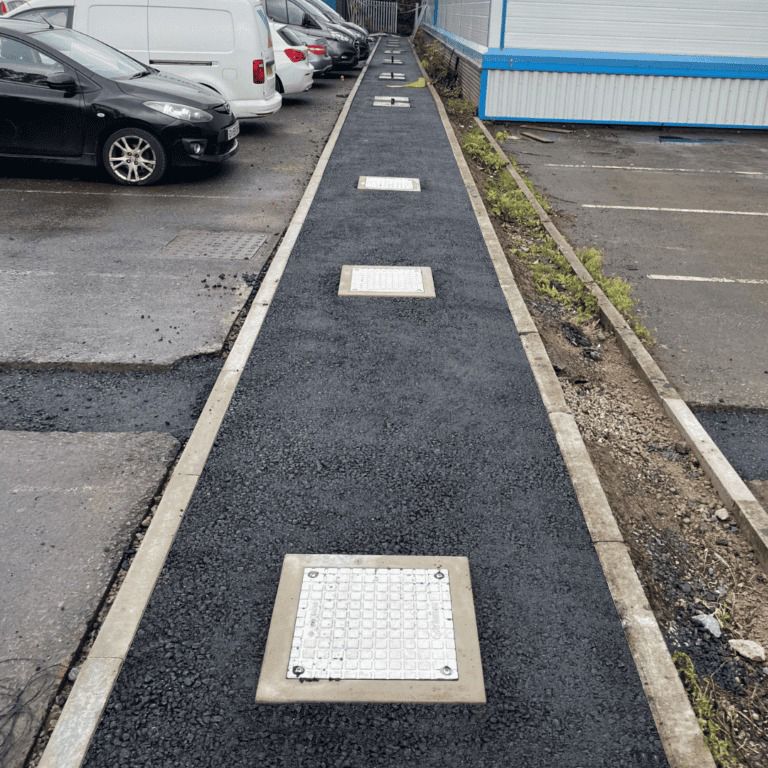 Que sont les fondations universelles en béton préfabriqué pour bornes de recharge électrique ?